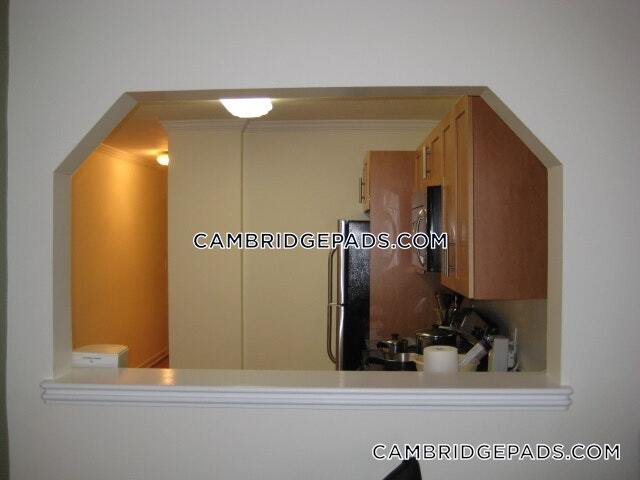 Building Photo - 60 Brattle St