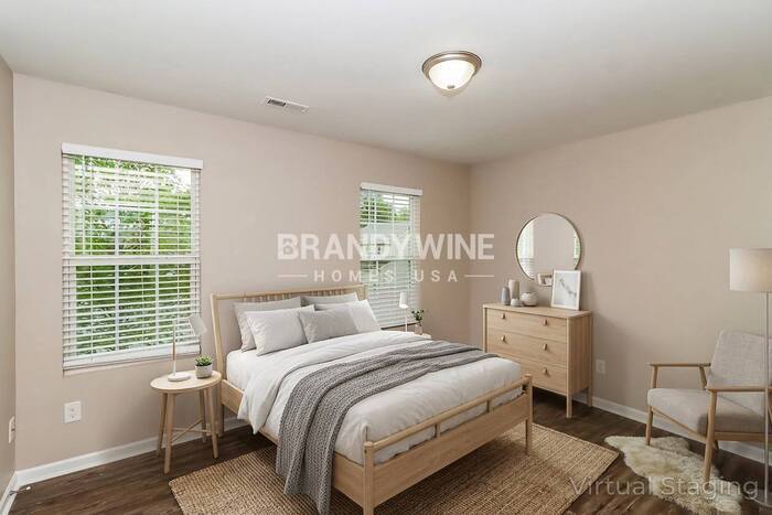 Building Photo - 4650 Esmeralda Drive