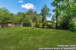 Building Photo - 4119 Tamarak Dr