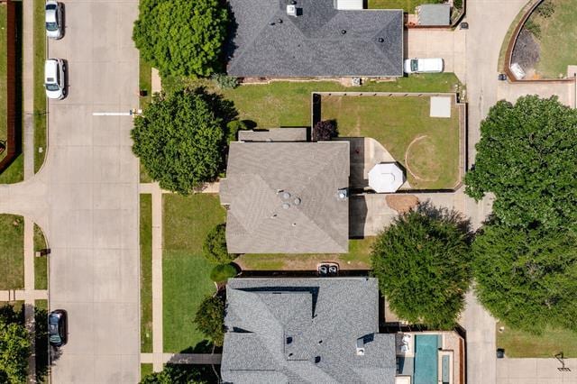 Building Photo - 1423 Winterwood Dr