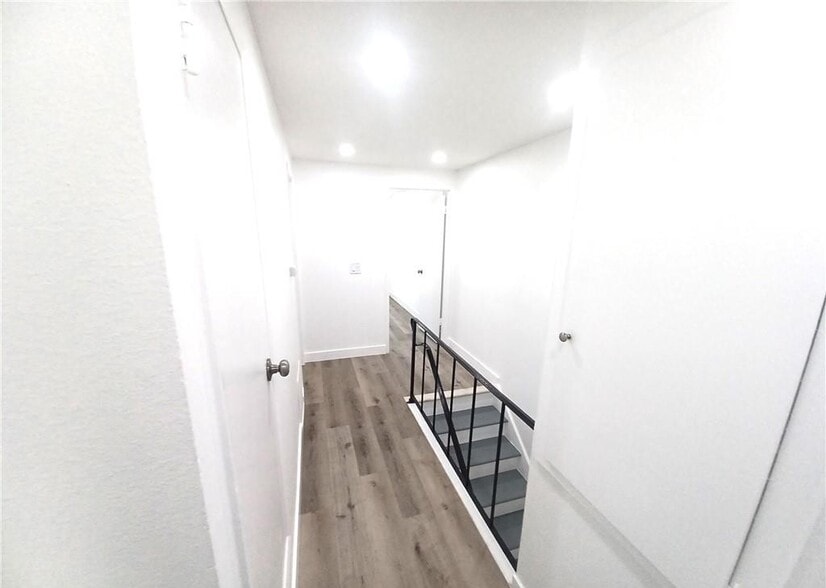 Building Photo - 11820 Gloxinia Ave