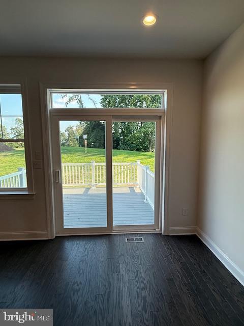 Building Photo - 316 Foxtail Ln