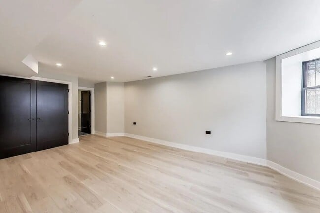 Building Photo - 1311 N Rockwell St