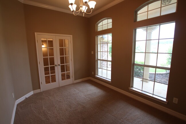 Building Photo - Coming Soon: Beautiful 3 Bedroom, 2 Bath n...