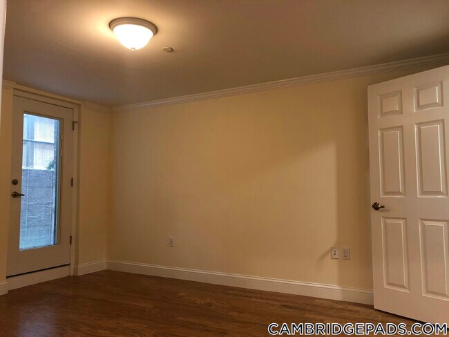 Building Photo - 22 Chauncy St