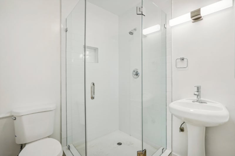 Building Photo - 9000 Clifton Wy