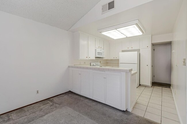 Building Photo - 4619 Black River Ct
