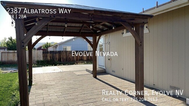 Building Photo - 2387 Albatross Way