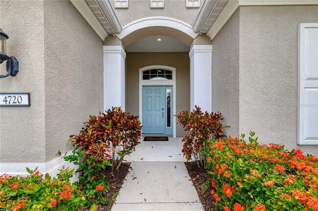 Building Photo - 4720 Claremont Park Dr