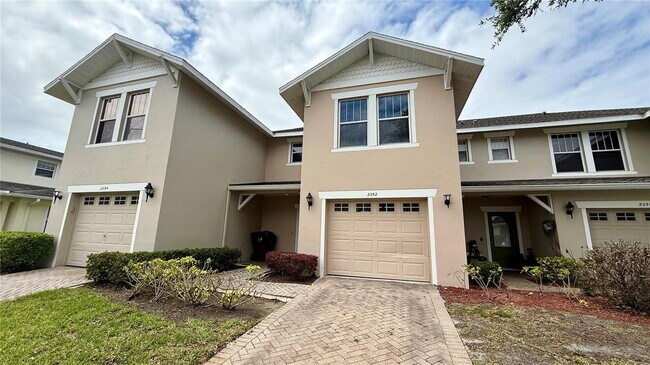 Building Photo - 2052 Cypress Bay Blvd