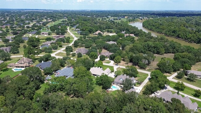 Building Photo - 32515 Westminster Dr