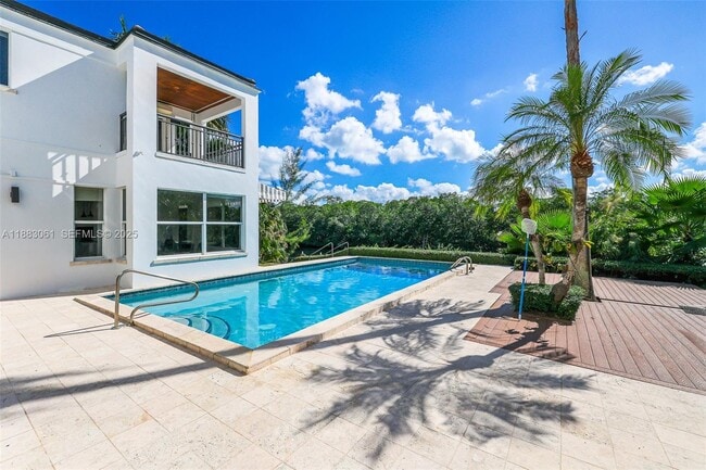 Building Photo - 184 Paloma Dr