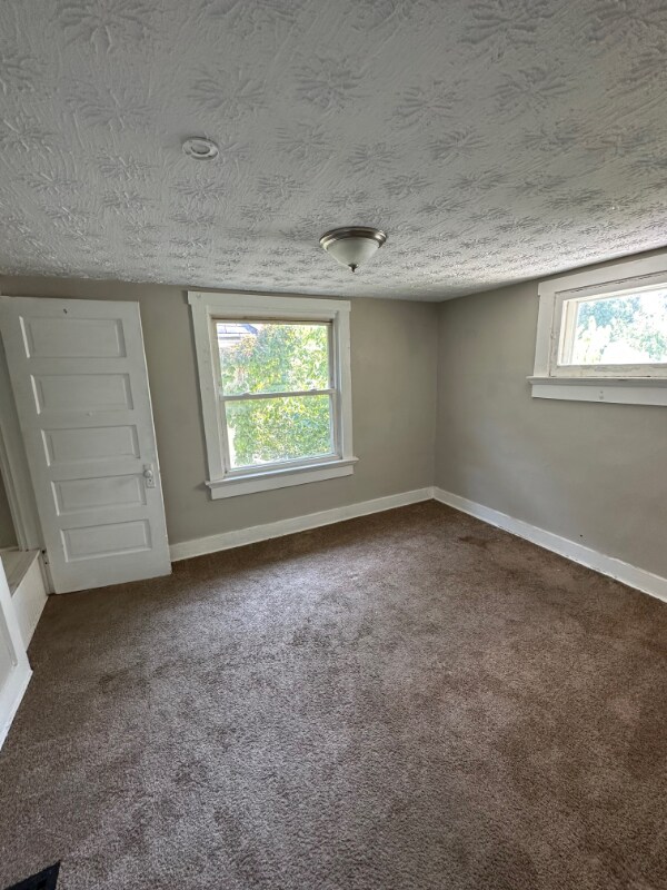 Building Photo - 685 Randolph St