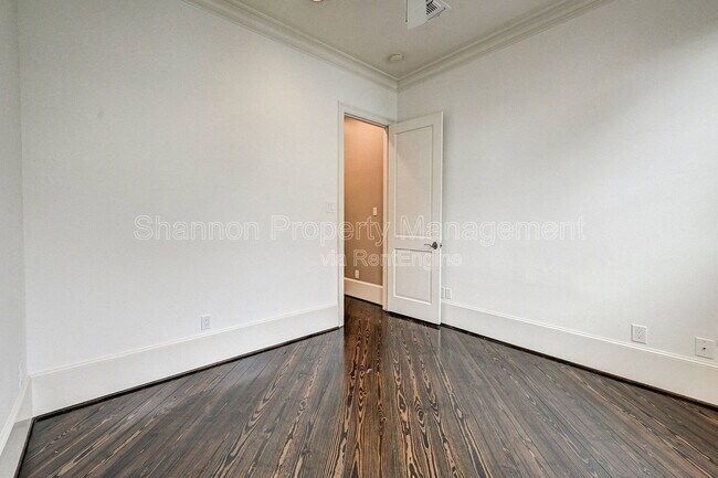Building Photo - 3128 Alabama Ct