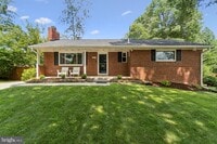 Building Photo - 7412 Farnum St