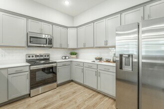 Building Photo - Brand New 4 Bedroom 3.5 Bath