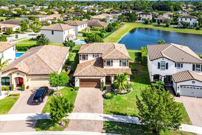 Building Photo - 3234 Klays Ct