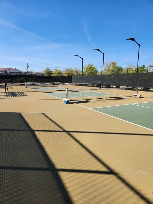 Building Photo - Guard-Gated Cadence | 2 Bed Single-Story Home in 55+ Community | WiFi Included