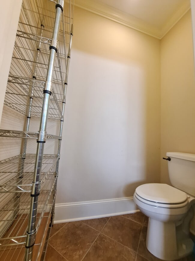 Building Photo - 12170 Inglecrest Ln