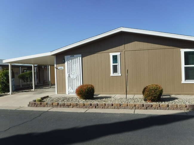 Building Photo - 2 bdrm-2ba manufactured home in San Tan Va...