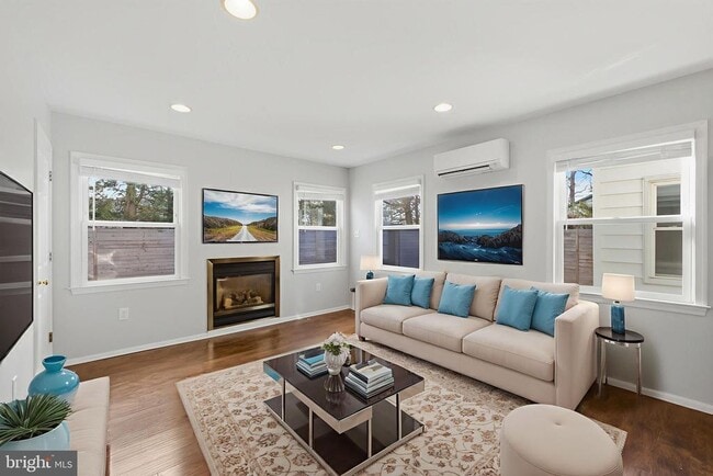 Building Photo - 5402 12th St S