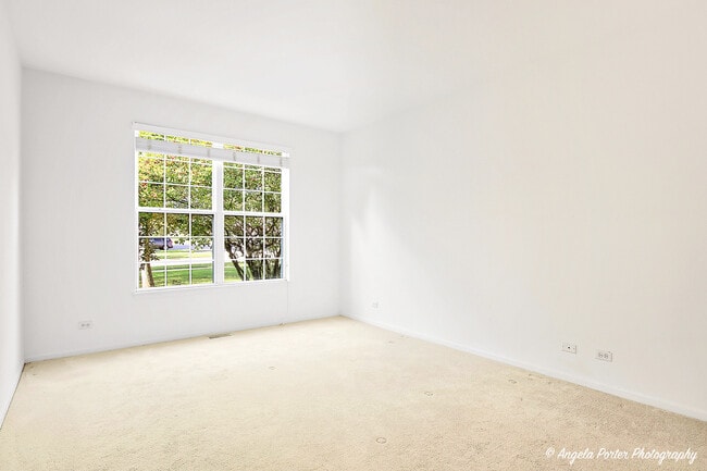 Building Photo - 4212 Savoy Ln