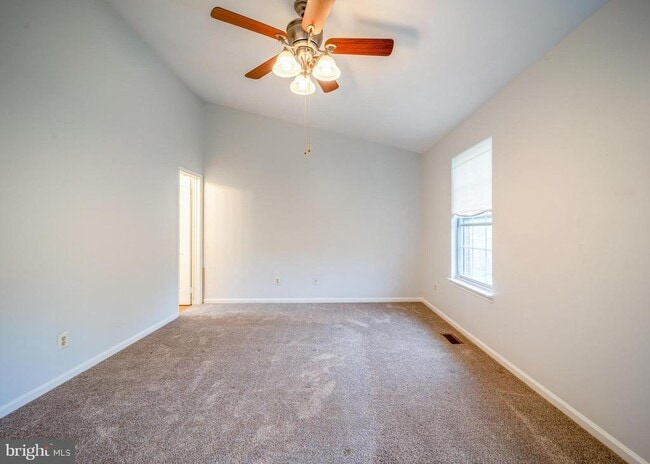 Building Photo - 8501 Blue Bird Woods Ct