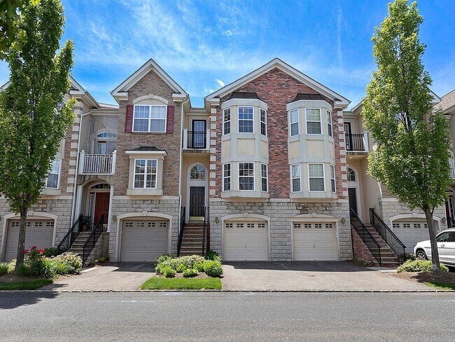 Building Photo - 47 Mallard Pl