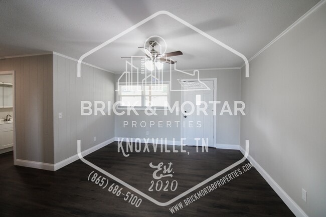 Building Photo - 1737 Lively Rd