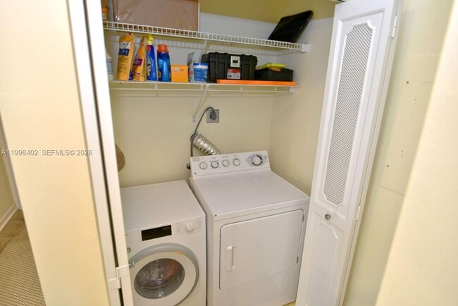 Building Photo - 18459 SE Wood Haven Ln