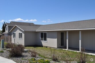 Building Photo - 608 East Remington Drive