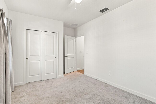 Building Photo - 6628 Homebound Wy