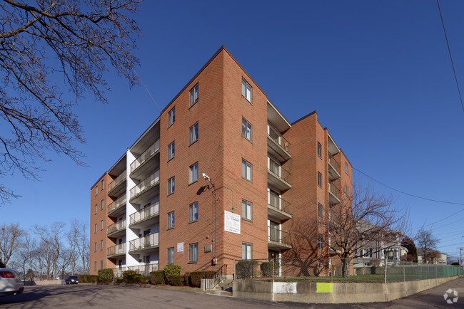 Building Photo - Quincy Place