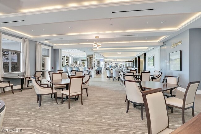 Building Photo - 9189 Spring Run Blvd