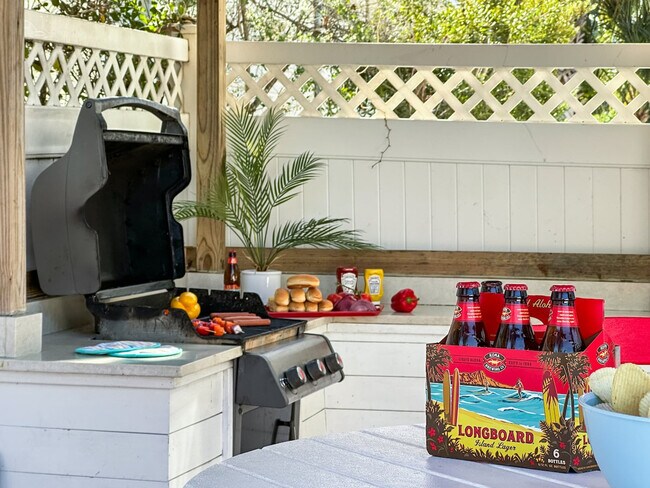 Building Photo - 4507 Luke Ave