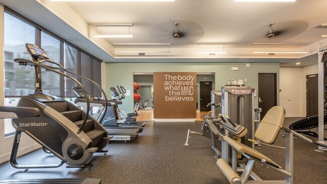 Building Photo - 8800 Penrose Ln