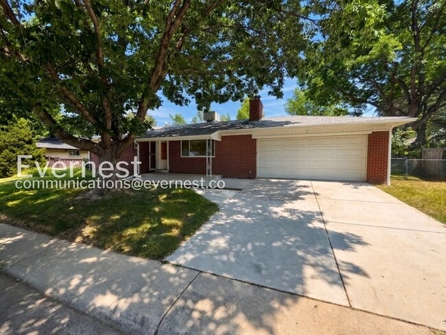 Building Photo - 1552 S Flamingo Way