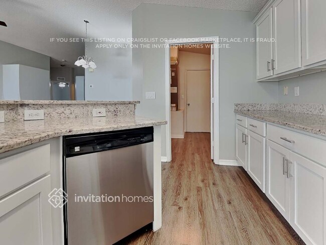 Building Photo - 4831 Manchester Dr