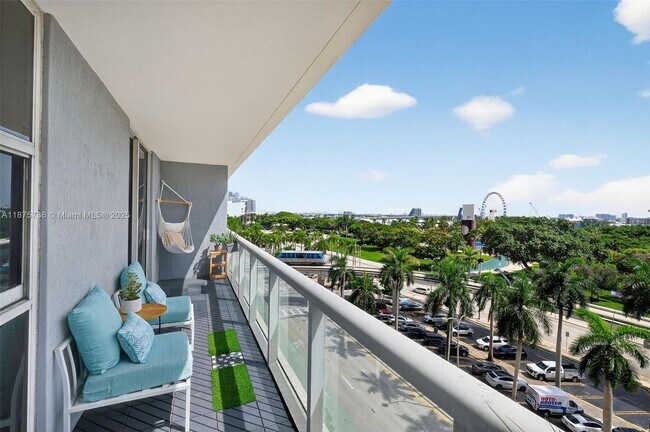 Building Photo - 50 Biscayne Blvd