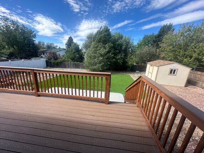Building Photo - 7370 Sugarloaf Terrace