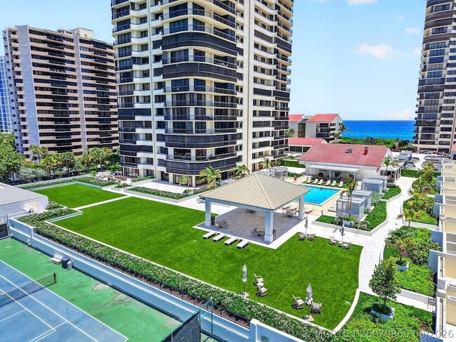 Building Photo - 3966 N Ocean Dr