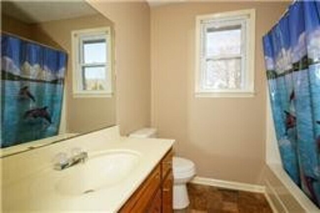 Building Photo - 309 Andrew Dr