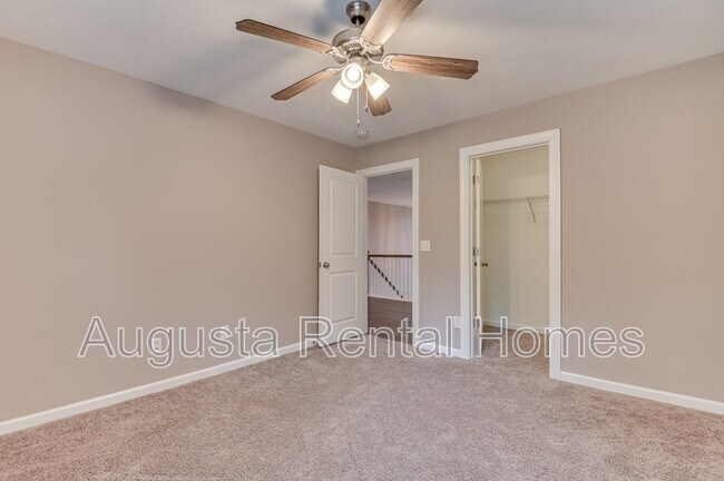 Building Photo - 171 Caroleton Dr