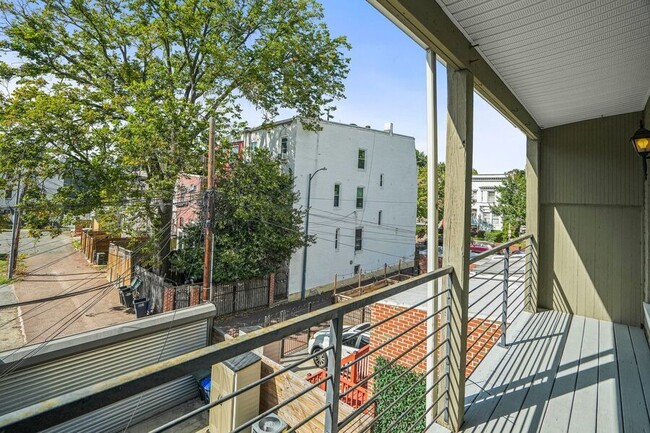 Building Photo - 1846 2nd St NW