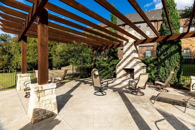 Building Photo - 2813 Sheridan Dr