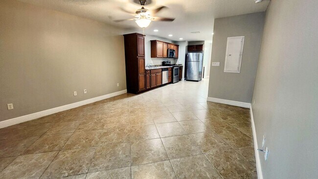 Building Photo - 5151 SE 103rd Ln