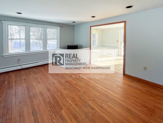 Building Photo - 10 Kelley Rd