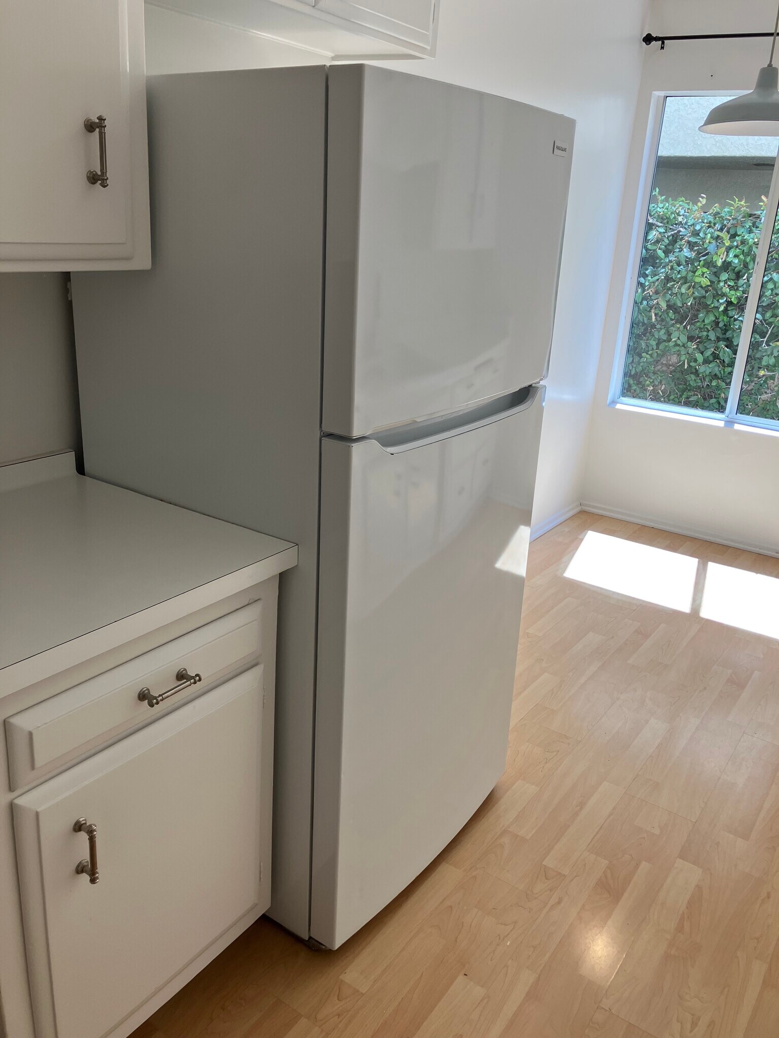 kitchen - 2020 Idaho Ave