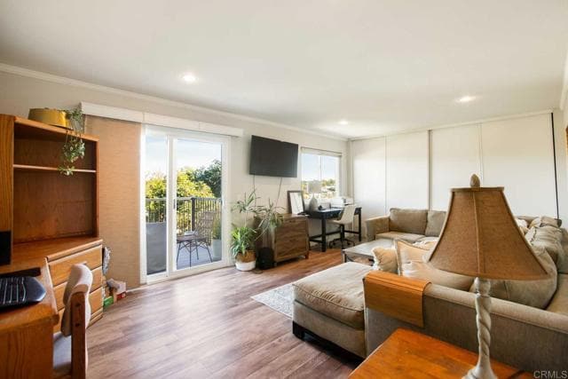 Building Photo - 381 Via Almansa