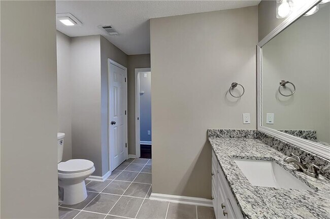 Building Photo - 962 Taylors Farm Ct